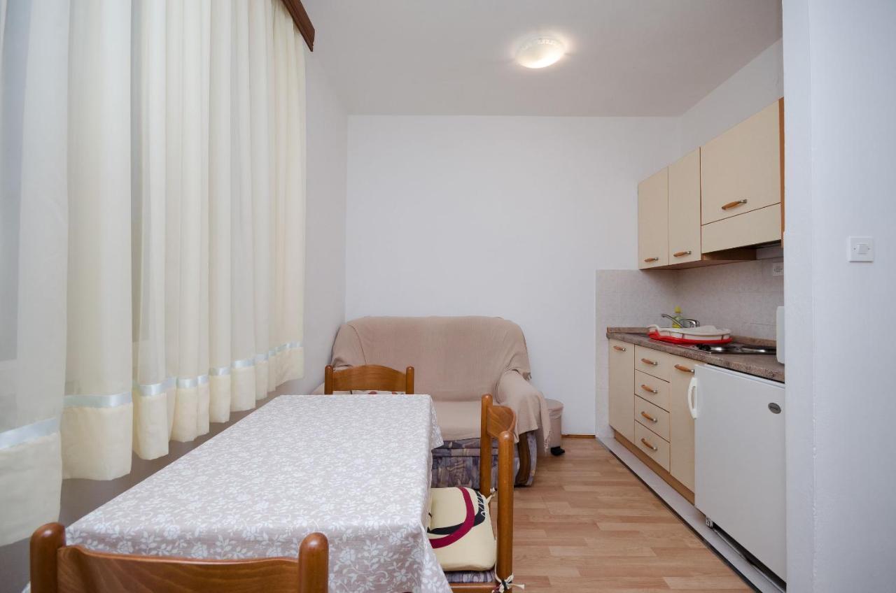 Apartments Ruza-Rajska Beach Lopar Bagian luar foto